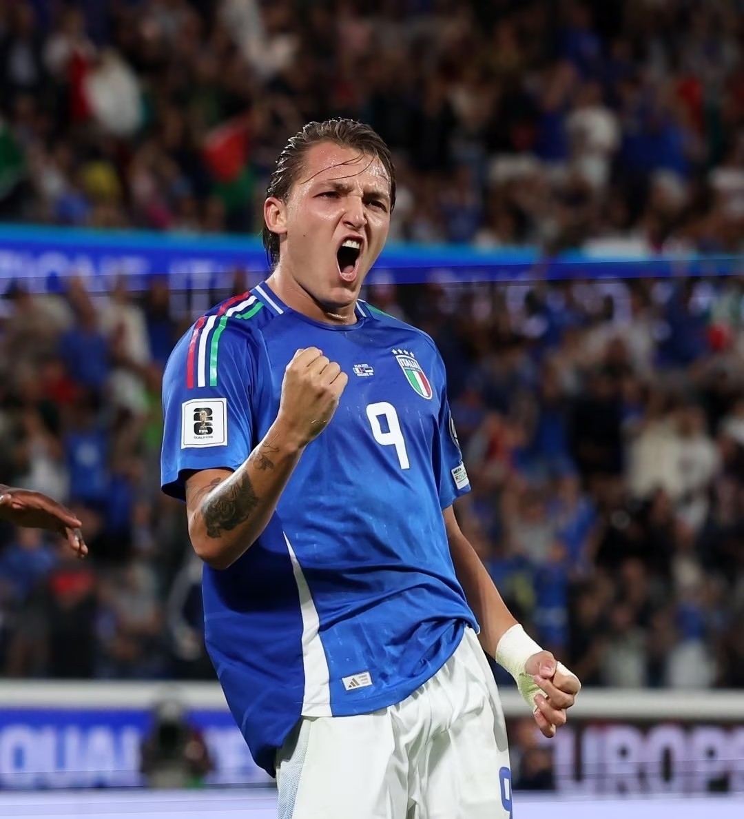 乐动体育-包含意大利主场胜克罗地亚，小组优势进一步扩大的词条