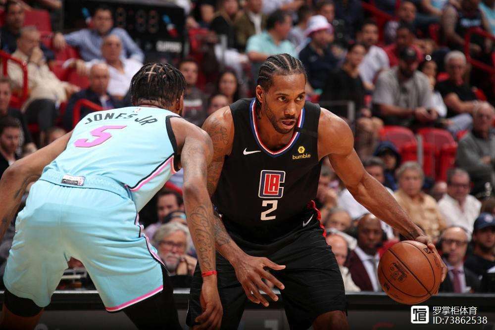 乔治飙分砍落雄鹿，快船晋级接近(乔治41+10 快船憾负灰熊开赛两连败)